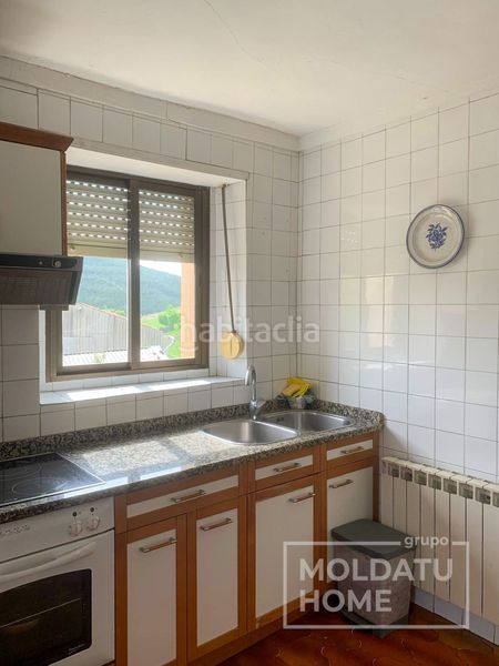 Foto a155761d-062d-4e3d-9ca7-cbf94dc286b6. Casa amb calefacció a Desojo