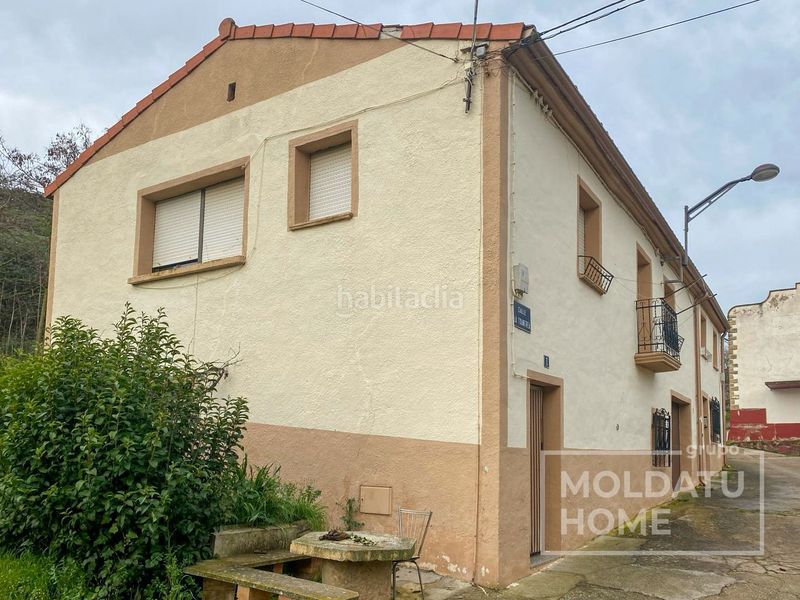 Foto b7f141aa-fedd-4e2f-b556-27f6edd66d87. Casa amb calefacció a Desojo
