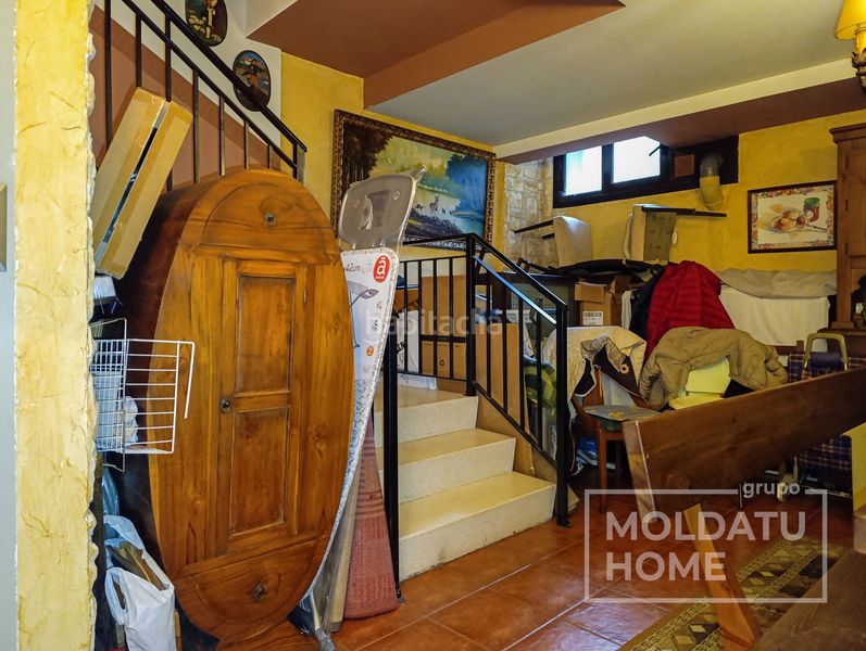 Foto 40894e32-da27-42ce-aab2-b940908cbc61. Casa adossada amb calefacció aparcament a Lapice - Larreaundi - Olaberria - Meaka Irun