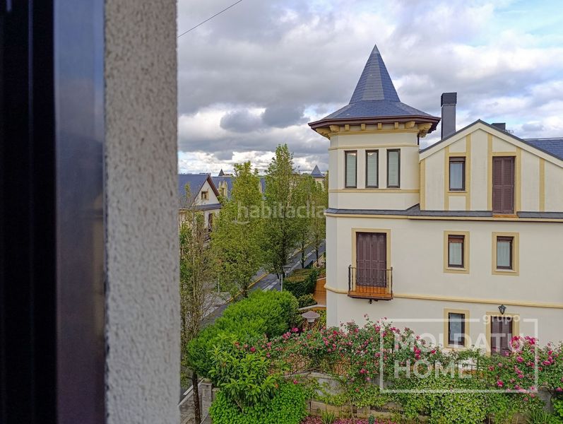 Foto b28a87b2-c5fd-456c-a5c0-7f14511b1703. Casa adossada amb calefacció aparcament a Lapice - Larreaundi - Olaberria - Meaka Irun