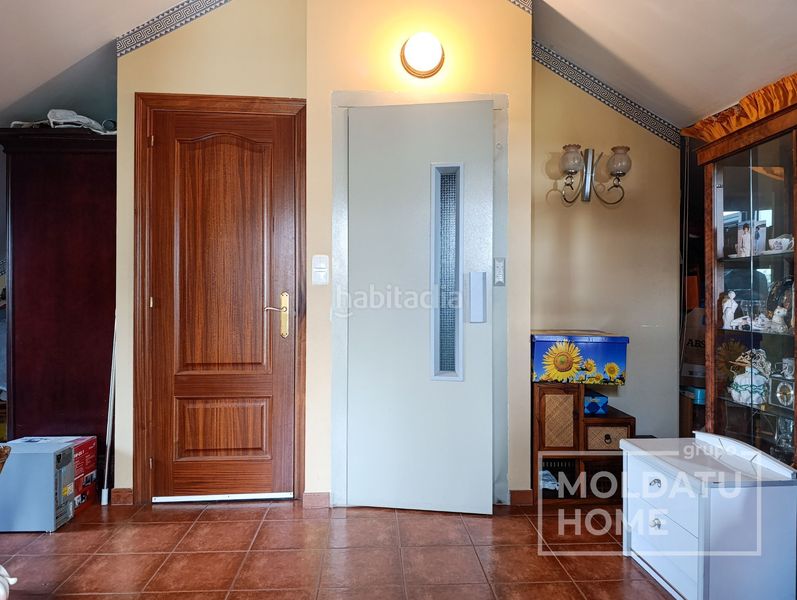 Foto f9820231-1c91-4789-bae5-c8d9e3703a5d. Casa adossada amb calefacció aparcament a Lapice - Larreaundi - Olaberria - Meaka Irun
