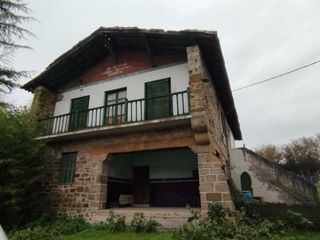 House  San pedro. Oportunidad de inversión única en amorebieta, bizkaia