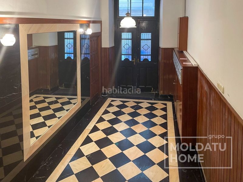 Foto 8e315460-eab2-45a7-93aa-6b4be33cb587. Apartamento piso en san sebastián Parte Vieja en Donostia - San Sebastián