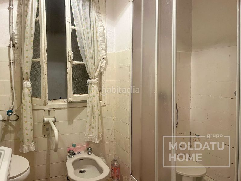 Foto a0d50dcf-3fab-4fe4-a73a-b9c9ac44c2ec. Apartamento piso en san sebastián Parte Vieja en Donostia - San Sebastián