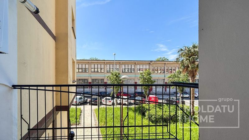 Foto 50d86a9e-4f61-4ea9-968a-0a3e6798c5d5. Piso en Hernani