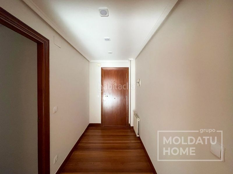 Foto 3dffe1f8-3487-4140-841d-f48c9901a895. Piso  en Artatza-Pinueta-Pinosolo Leioa