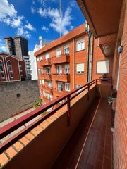 Flat in San Pedro de Deusto - La Ribera. Piso en blas de otero