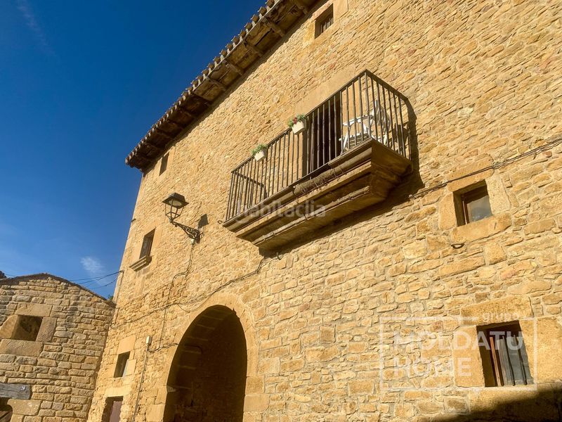 Foto 54c08087-8781-41c6-ae4f-53c787de583d. Casa amb calefacció a Leoz