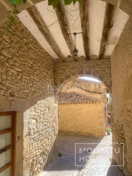Foto 85ce8533-c391-42a4-abbd-6dd79bce7531. Casa amb calefacció a Leoz