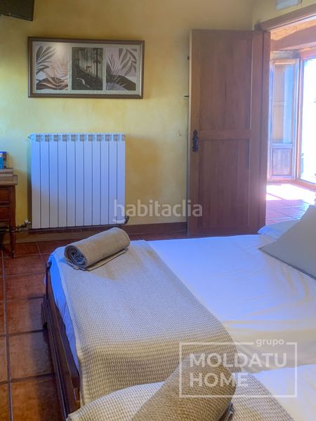 Foto b8cf2c02-d9fa-40ab-9463-5230198e1b01. Casa amb calefacció a Leoz