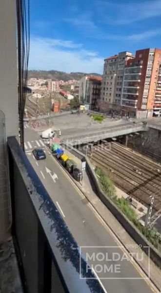 Foto 49036e30-cbeb-42cd-8c54-cb0e92d13fe9. Pis amb calefacció a Zabala Bilbao
