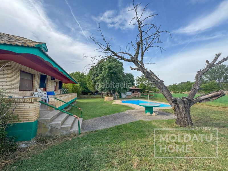 Foto cc9428a2-af69-48c7-be4a-a3517d38c781. Finca rústica a Lodosa