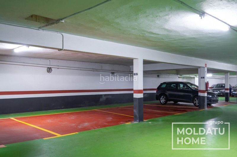 Foto fde5dccb-7e34-46a8-aea8-0a2ceed04715. Pis amb calefacció aparcament a Zarautz