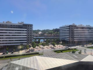 Flat in Centro. Piso en barakaldo nuda propiedad