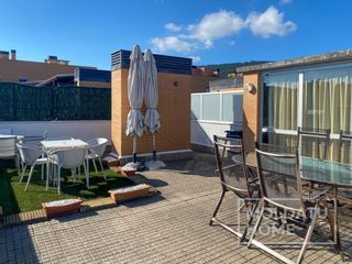 Duplex in Buztintxuri. Ático dúplex con espectacular terraza de 70 m en pamplona