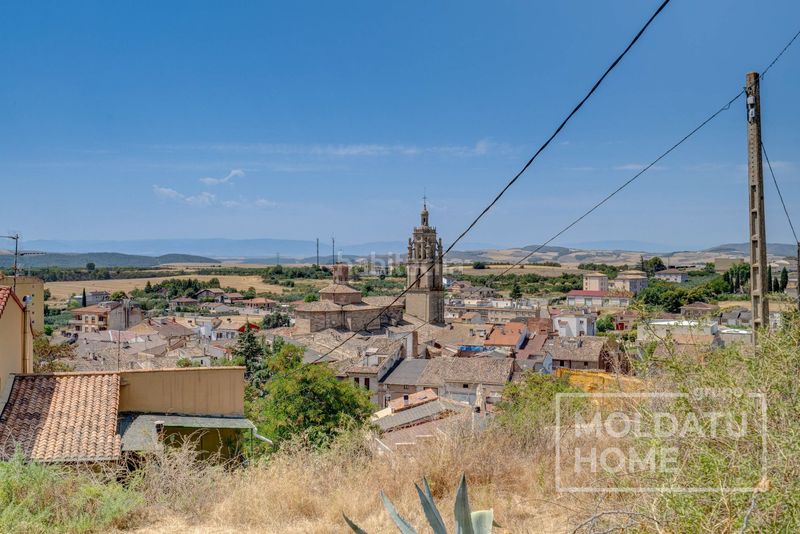 Foto 46ee7fbc-af19-44b0-b479-6ce7a1463948. Pis a Arcos (Los)