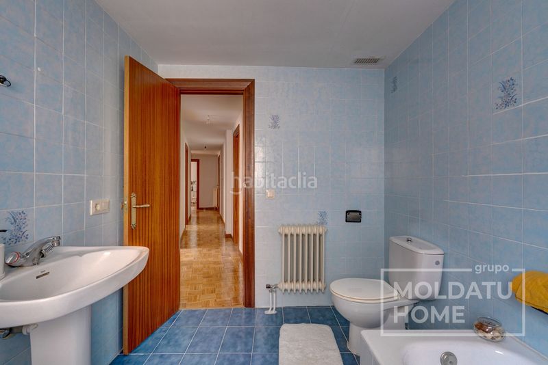 Foto eda3af6d-b007-4a52-9270-d26faab3ddab. Pis a Arcos (Los)
