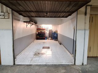 Lloguer Aparcament cotxe a Hondarribia. Alquiler garaje cerrado en hondarribia