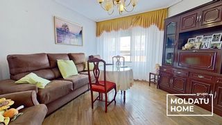 Flat  Santa marina. Piso en etxebarri