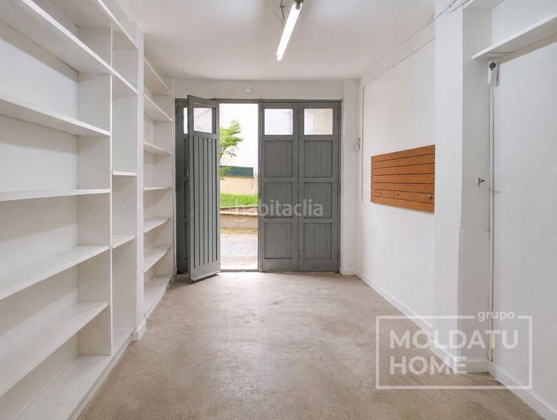 Foto 76e04cb3-8553-45e3-b0ad-d8e10bf43539. Aparcament cotxe a Pinar - Anaka - Belaskoenea Irun