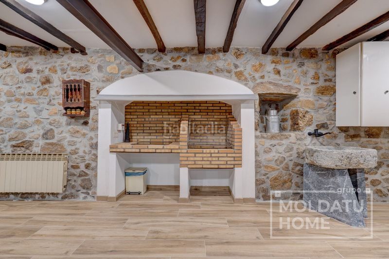 Foto 1c3cc019-b91b-40bb-9466-837b93282fef. Casa amb calefacció aparcament a Mendaro