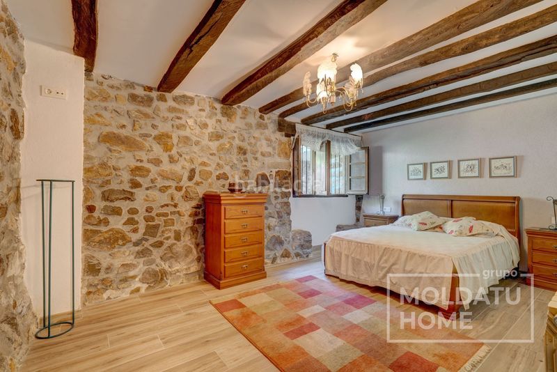 Foto 968b2dfc-d930-4a80-80e0-600a00723729. Casa amb calefacció aparcament a Mendaro