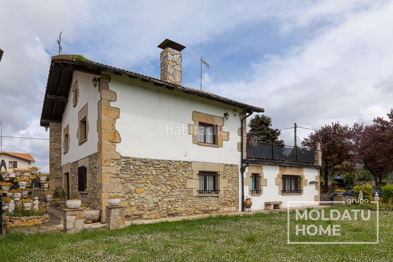 Foto d065595d-d0ab-40fa-a2ae-6210d98cd219. Casa amb calefacció aparcament piscina a Legutiano