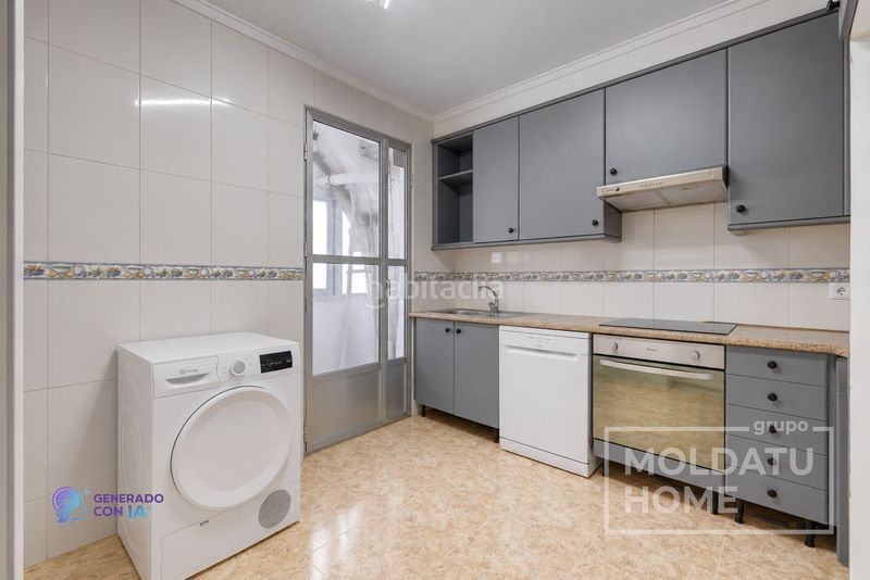 Foto 012803e4-80fa-48fd-af0f-916c12214233. Etagenwohnung mit heizung in Pinar - Anaka - Belaskoenea Irun