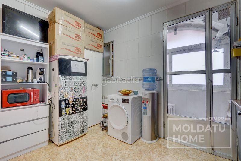 Foto 86e51926-d14c-471f-b0f7-52c1b5e4873e. Etagenwohnung mit heizung in Pinar - Anaka - Belaskoenea Irun