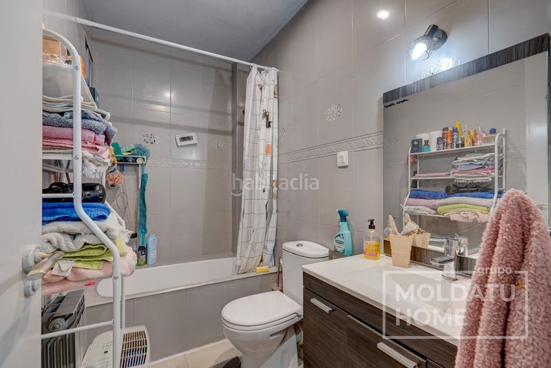 Foto dcd39c61-90c2-44f4-b15c-bf5b7ea7d7e8. Etagenwohnung mit heizung in Pinar - Anaka - Belaskoenea Irun