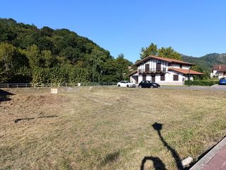 Terreno residenziale in Etxalar. Venta de terreno urbanizable en etxalar