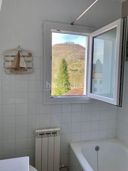 Foto d5b343ea-fb6d-414d-9a29-0d7592b75484. Etagenwohnung mit heizung in Baztan