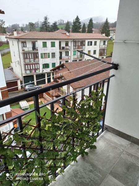 Foto e0cddc55-88ec-4dde-8a5e-ef5aa272e900. Etagenwohnung mit heizung in Baztan