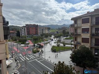 Pis  Colon ibilbidea. Piso exclusivo en el paseo de colón