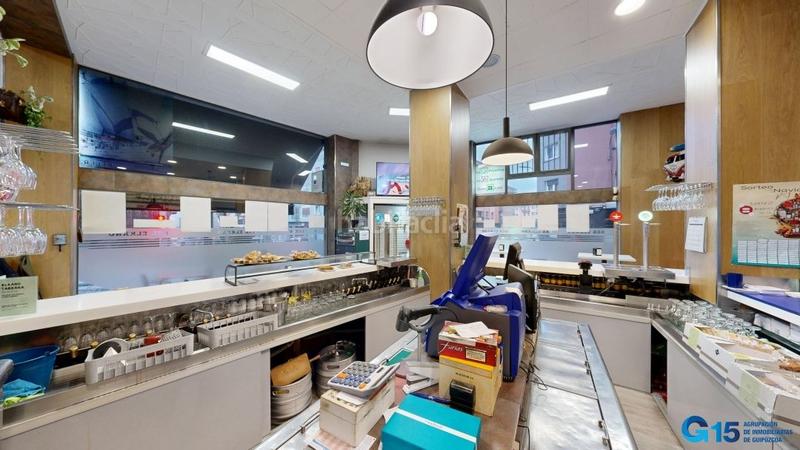 Foto e028cb39-7e49-4372-afda-fba189bf2544. Local comercial a Hernani