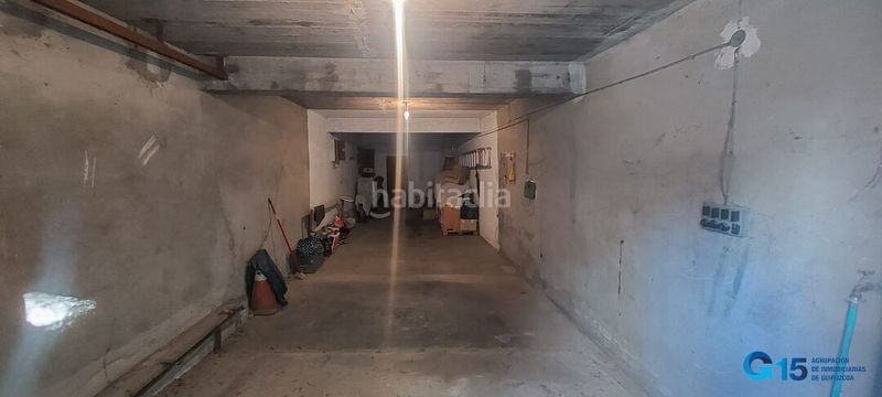 Foto d2ab66f9-392d-4133-807f-fffb41a2e664. Aparcament cotxe a Andoain