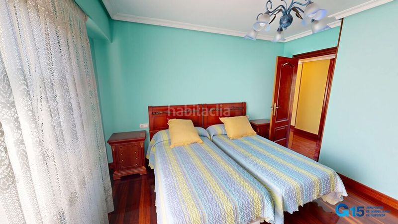 Foto 325de715-d6af-48bf-8726-e53a20ada122. Pis amb aparcament a Andoain