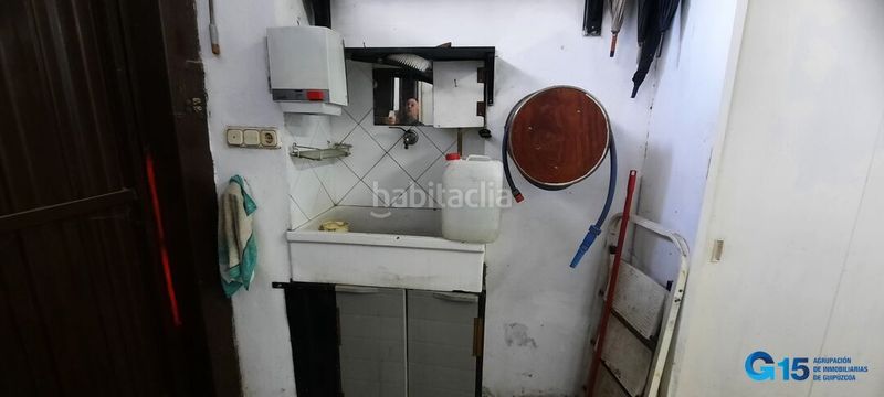 Foto aba4cec5-e4c9-4e78-8f7c-62f43fd8ee2b. Local comercial a Andoain