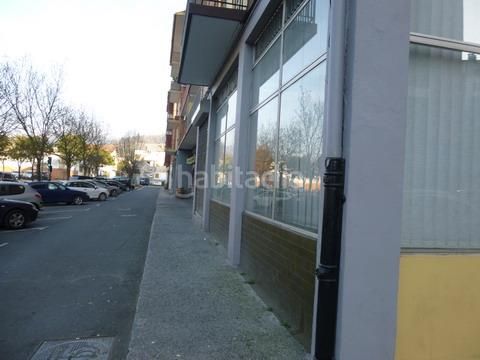 Foto ef268a62-ccc2-4ebc-8f20-341a50d23c00. Local comercial a Andoain