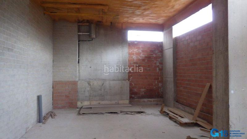 Foto 58b38bc5-f6dc-416f-aa73-6fda955de9d9. Local comercial a Hernani