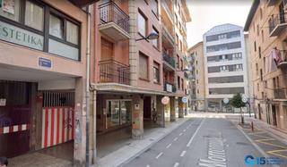 Locale commerciale en N/a. Inmejorable local comercial en el centro de rentera.
