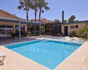 Xalet en Pedanas Este. Aspe, zona montesol, chlaet lujo, piscina, garaje, terraza, amue