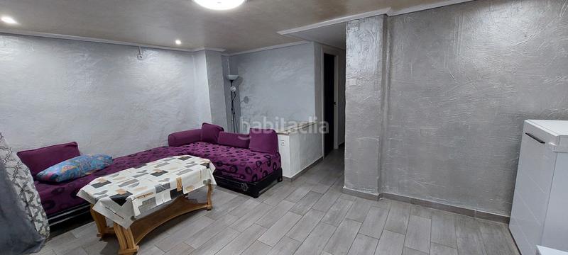 Foto 2b5267f5-fbb2-4b64-ad97-3492936690d3. Alquiler piso elche, zona colegio la asunción, 2 planta sin ascensor, reformado, 2 habitaciones, 1 baño, balcon, aire acondicionado,muy luminoso en Elche / Elx