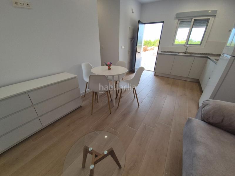 Foto 2143dc7f-ba17-40c4-960f-daa2717af856. Affitto casa in Valverde Elche / Elx