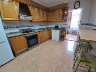 Location Appartement à San Crispín. Elche, zona toscar, ascensor,aire acondicionado, garaje doble, a