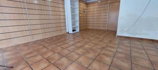 Lloguer Local Comercial a Plaza Crevillente - Antiguos Juzgados - El Asilo. Elche, zona gasolinera mora, local 70 m2, ideal cualquier tipo d
