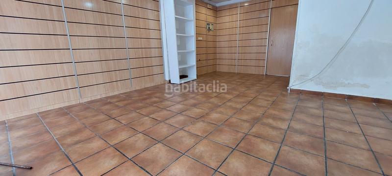 Foto 52d409fd-02bb-4ada-840f-1195d32e70a3. Lloguer local comercial a Plaza Crevillente - Antiguos Juzgados - El Asilo Elche / Elx