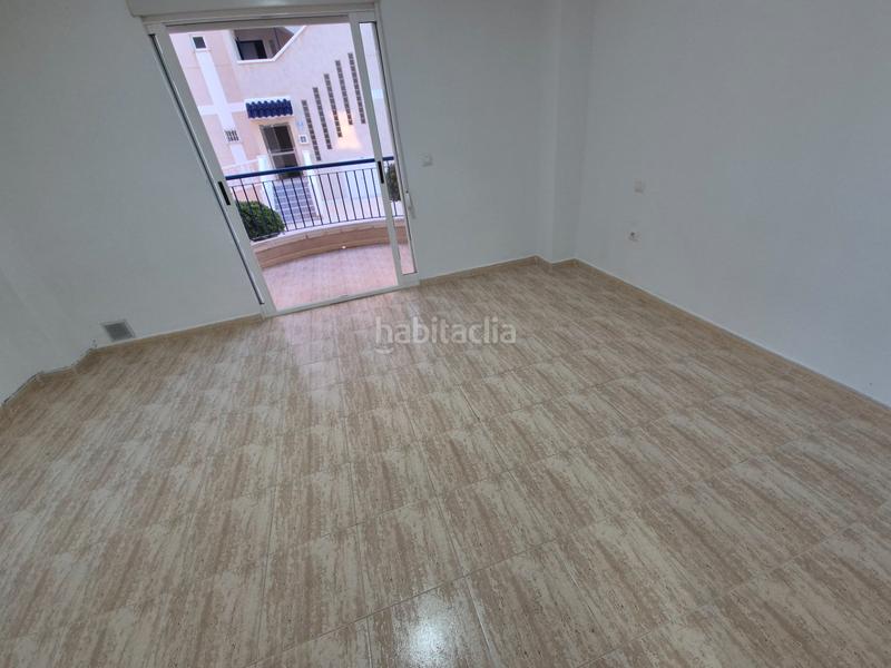 Foto bd126cb5-1191-42b7-ba65-5f07391a722c. Rez-de-chaussée avec piscine dans Los Arenales del Sol Elche / Elx