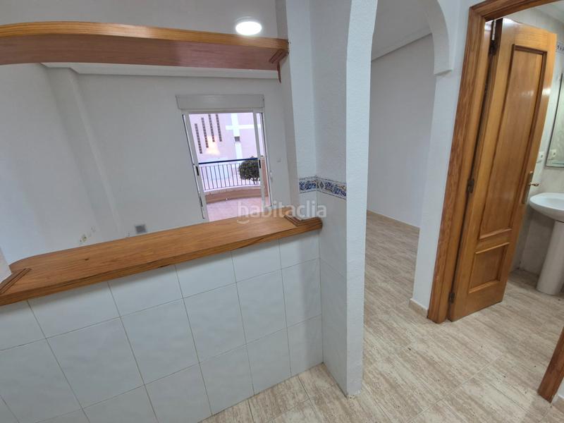 Foto f7e103c1-6e5f-40c1-b889-3c64109340bd. Rez-de-chaussée avec piscine dans Los Arenales del Sol Elche / Elx