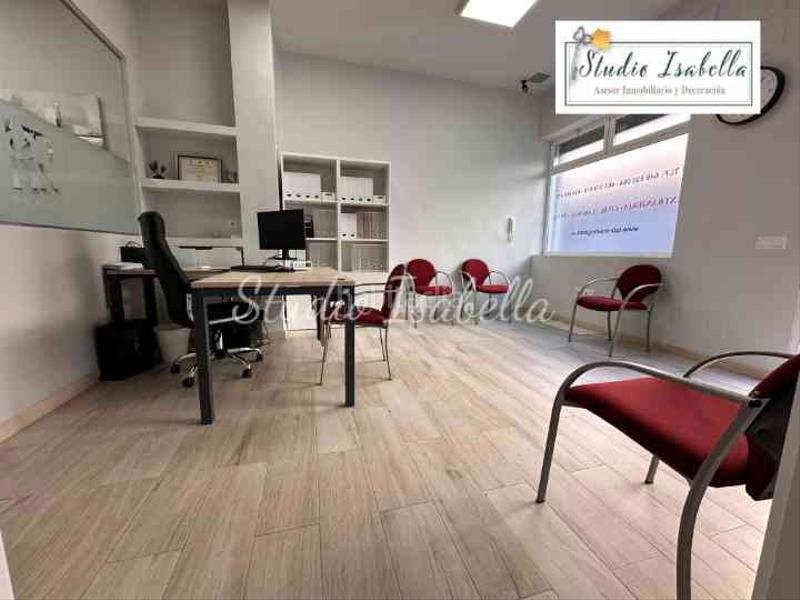 Foto 653c1942-89d0-4e19-b507-ea49c5fa9ece. Office space with heating in Castillejos-Cuzco Madrid